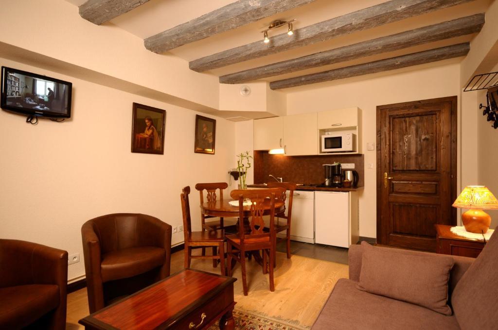 La Cour Du Bailli Suites & Spa Bergheim Kamer foto