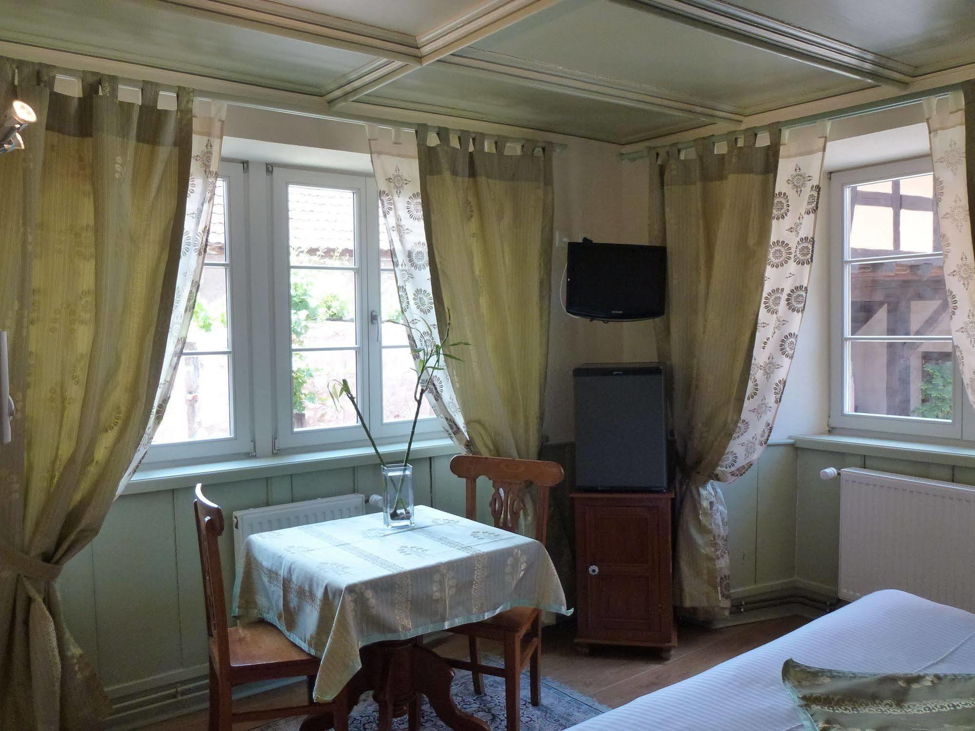 La Cour Du Bailli Suites & Spa Bergheim Buitenkant foto