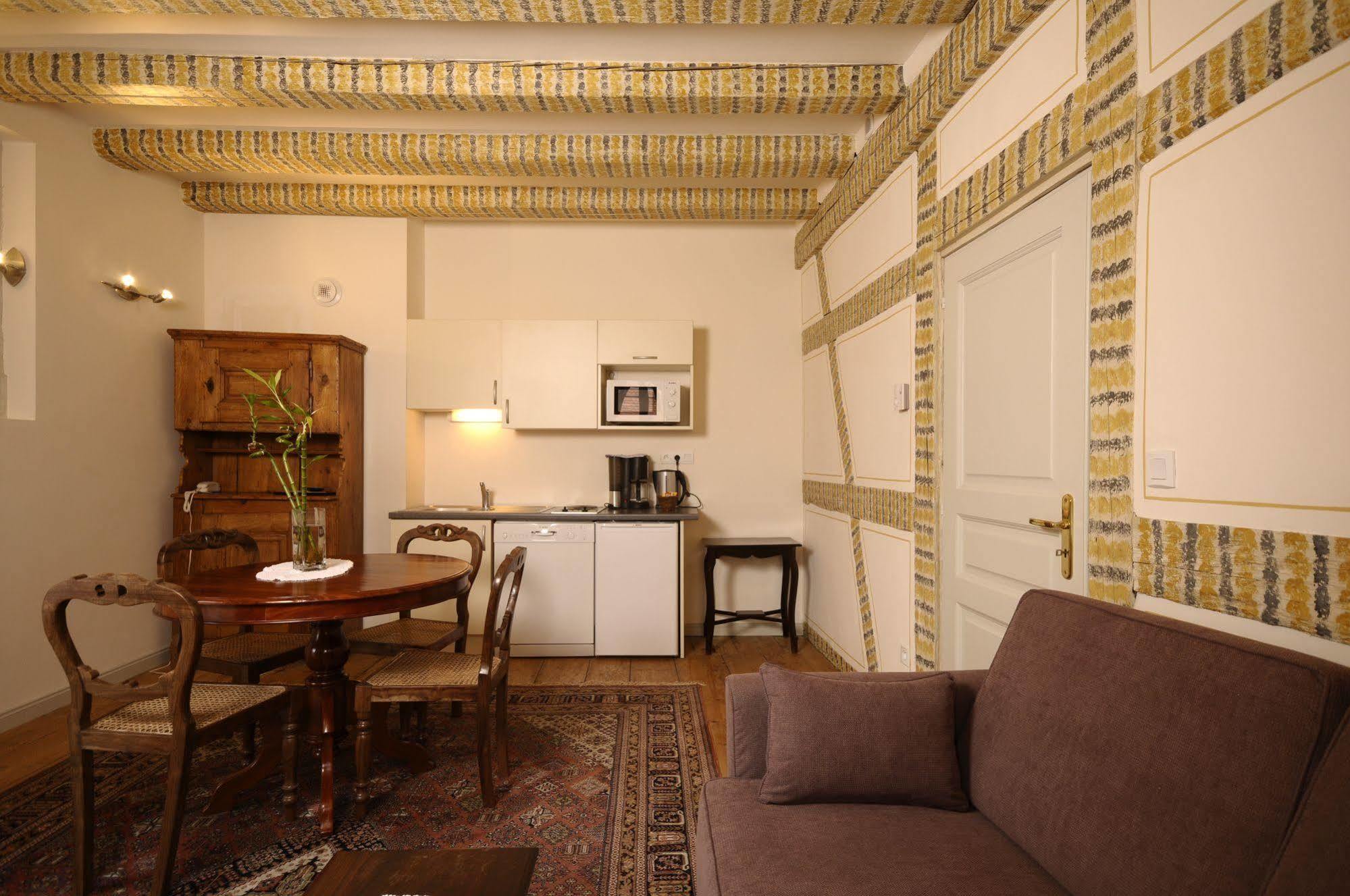 La Cour Du Bailli Suites & Spa Bergheim Buitenkant foto
